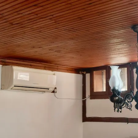 Old Bazaar House Apartment Kruje